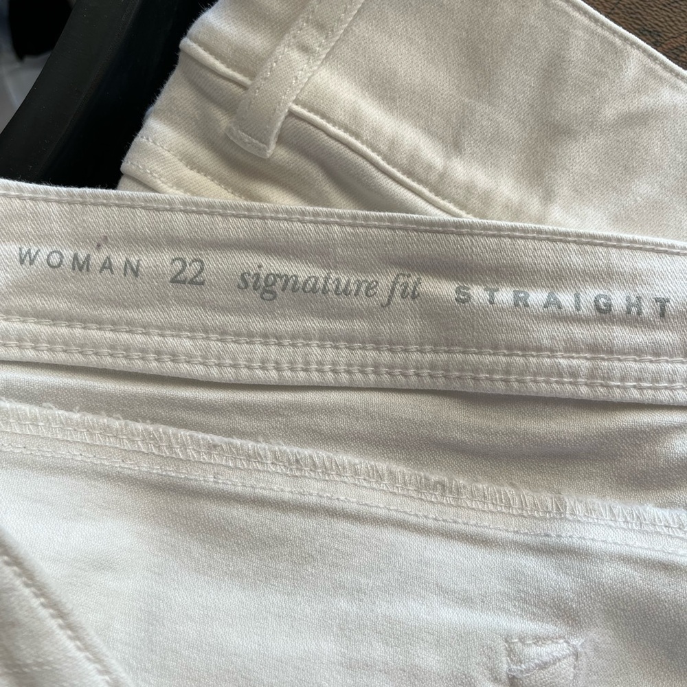 White Jeans - Picture 3 of 8